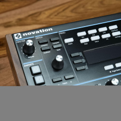 Novation - PEAK 1