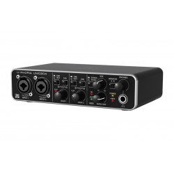 Behringer - UMC204HD 1