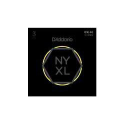 D'addario - NYXL0946 REGULAR LIGHT [09-46] PACK 3 JUEGOS 1